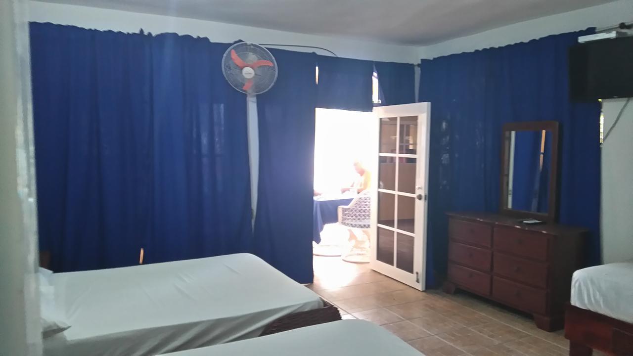 Hotel El Viejo Pirata Бока-де-Юма Экстерьер фото